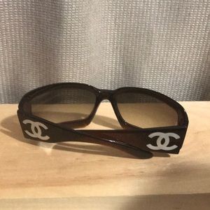 Chanel sun glasses
